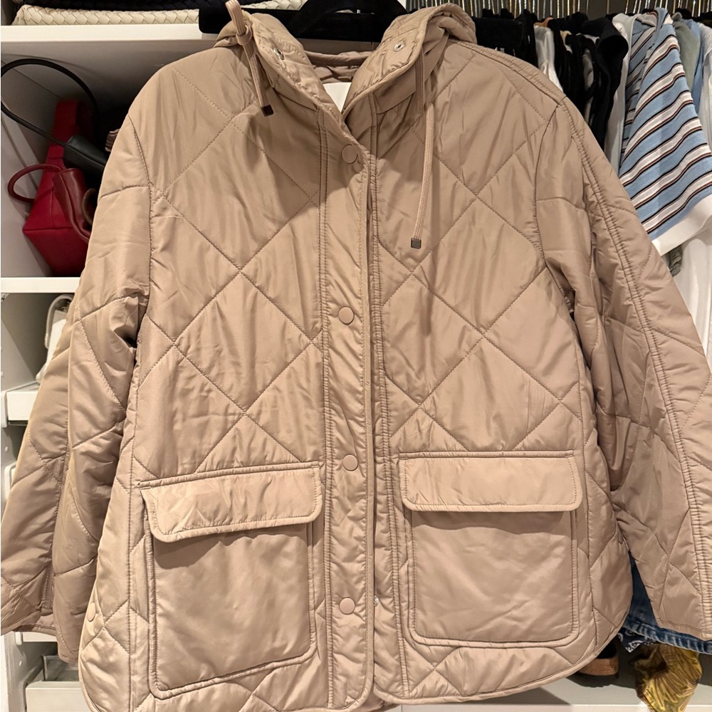 Quilted fall jacket with hood